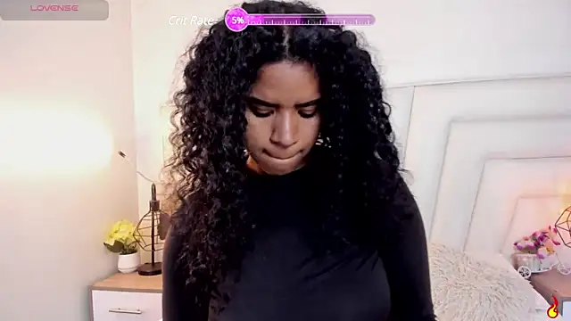 Ellie Alves online show from 12/17/24, 03:06