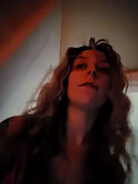 LilyOrion online show from 02/10/25, 07:17