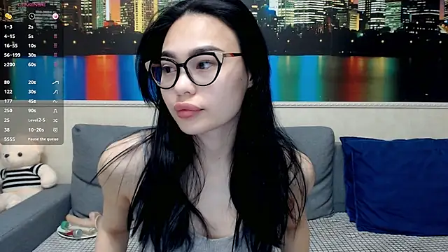 Snapshot of kwana_colada chatting on 12/07/24, 12:24 kwana colada online show from 12/07/24, 12:24