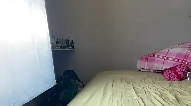 Snapshot of Wilmaaturbate chatting on 03/18/25, 02:04 Wilmaaturbate online show from 03/18/25, 02:04