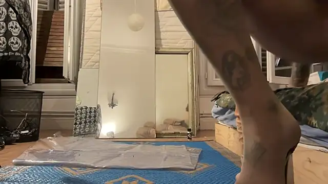 Snapshot of Wilmaaturbate chatting on 10/11/25, 12:43 Wilmaaturbate online show from 10/11/25, 12:43