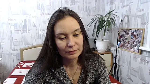 GinaQSoul online show from 02/05/25, 02:05