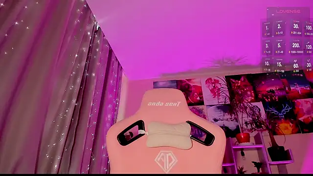 GoodWitch  online show from 03/18/25, 01:42