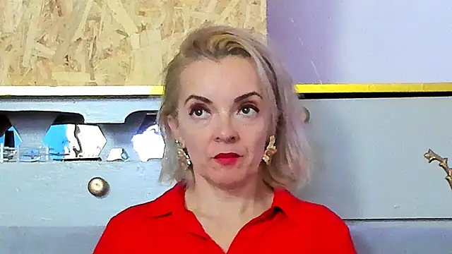 KateConner online show from 11/14/25, 06:39