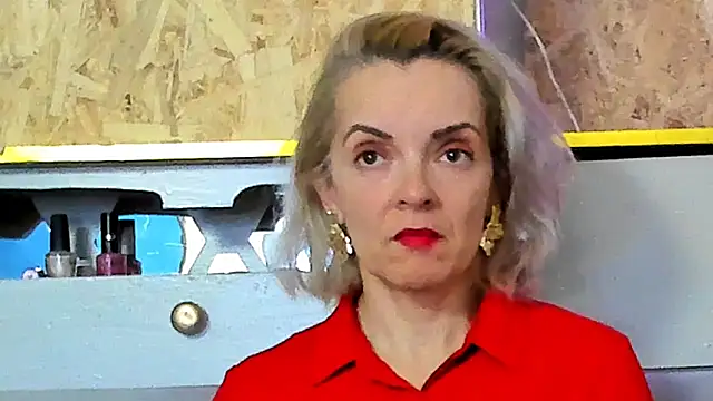 KateConner online show from 11/26/25, 11:28