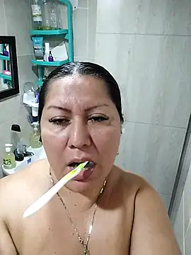 Brenda Berck  online show from 03/11/25, 12:39