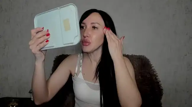 MissGulia online show from 03/04/25, 02:06