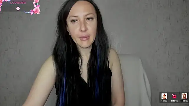MissGulia online show from 05/15/26, 12:28