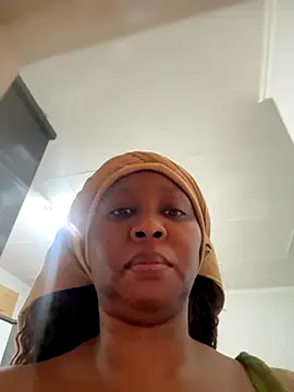 Bootyliciouse21X online show from 11/30/25, 01:53