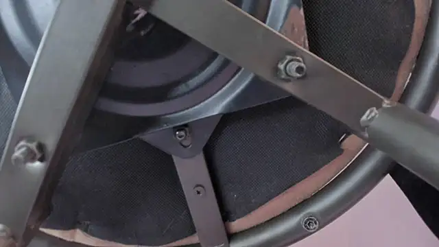 Snapshot of Swt_skinny_ chatting on 11/28/25, 01:25 Swt skinny online show from 11/28/25, 01:25