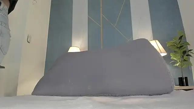 Snapshot of Swt_skinny_ chatting on 11/29/25, 12:41 Swt skinny online show from 11/29/25, 12:41