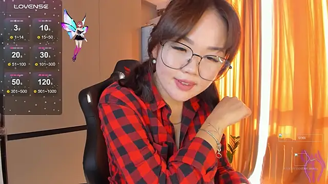 azure moon2 online show from 10/06/25, 09:40