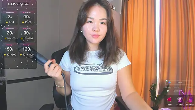 azure moon2 online show from 10/16/25, 07:53