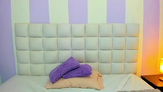 teresasroom  online show from 03/19/26, 01:59