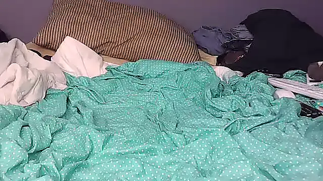 k-dong online show from 10/30/25, 03:35