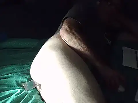 Snapshot of k-dong chatting on 01/15/26, 04:11 k-dong online show from 01/15/26, 04:11