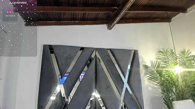 alessandra wells online show from 11/10/25, 11:09