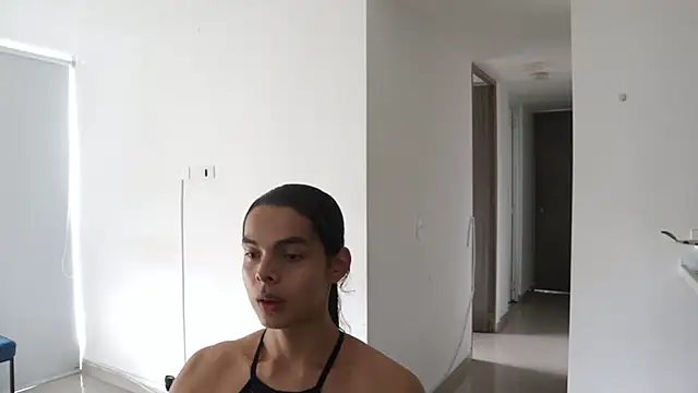  Vahos  online show from 03/18/25, 06:15