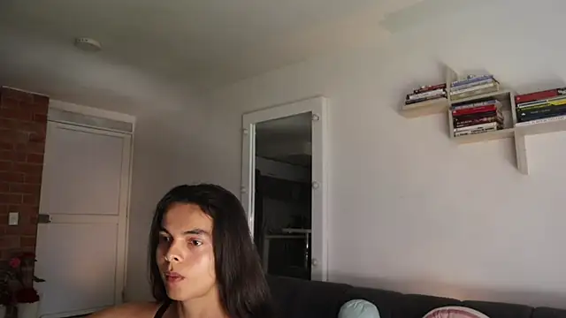  Vahos  online show from 03/17/26, 05:27