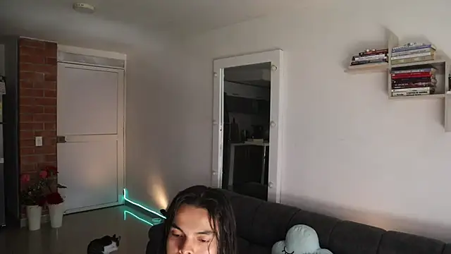  Vahos  online show from 03/18/26, 05:16