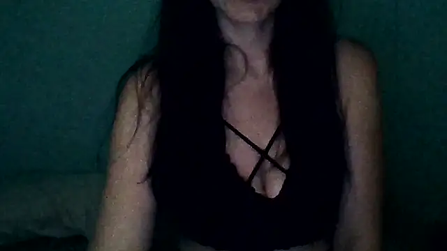 chicacastilla online show from 04/25/26, 06:49