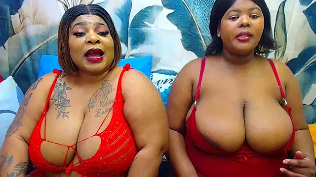 Snapshot of Ebonyhotass26 chatting on 06/12/26, 06:07 Ebonyhotass26 online show from 06/12/26, 06:07