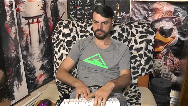 00george online show from 04/23/26, 03:41