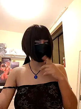Snapshot of Latin_summer chatting on 01/12/25, 01:53 Latin summer online show from 01/12/25, 01:53