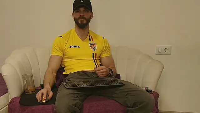 MauroTwin online show from 03/04/26, 06:36