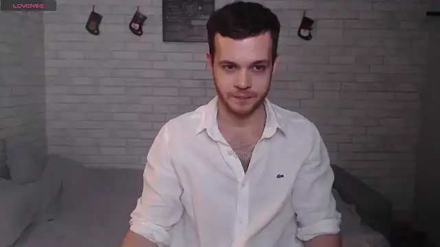 Snapshot of Alexxx_horny chatting on 01/09/25, 02:40 Alexxx horny online show from 01/09/25, 02:40