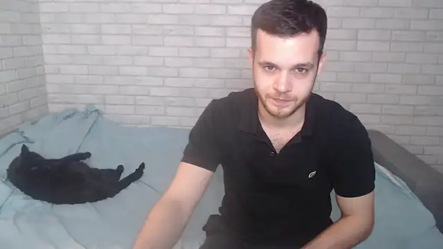 Snapshot of Alexxx_horny chatting on 02/21/25, 02:48 Alexxx horny online show from 02/21/25, 02:48