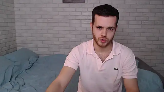 Snapshot of Alexxx_horny chatting on 03/06/25, 09:47 Alexxx horny online show from 03/06/25, 09:47