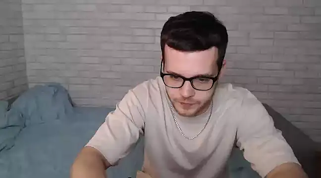 Snapshot of Alexxx_horny chatting on 03/10/25, 04:57 Alexxx horny online show from 03/10/25, 04:57