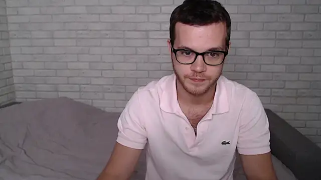 Snapshot of Alexxx_horny chatting on 09/26/25, 07:56 Alexxx horny online show from 09/26/25, 07:56