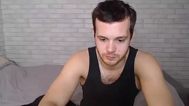 Snapshot of Alexxx_horny chatting on 10/14/25, 07:20 Alexxx horny online show from 10/14/25, 07:20