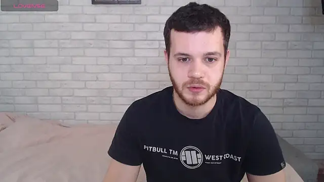 Snapshot of Alexxx_horny chatting on 02/07/26, 09:13 Alexxx horny online show from 02/07/26, 09:13