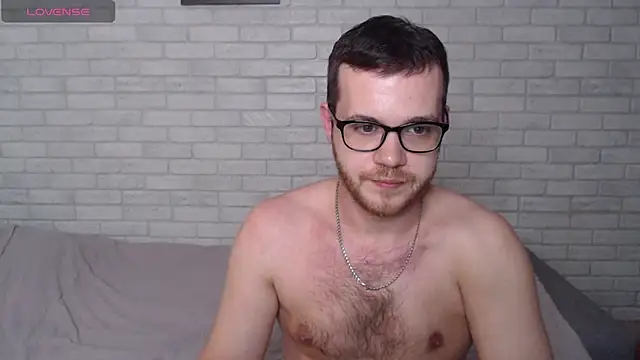 Snapshot of Alexxx_horny chatting on 06/02/26, 07:27 Alexxx horny online show from 06/02/26, 07:27