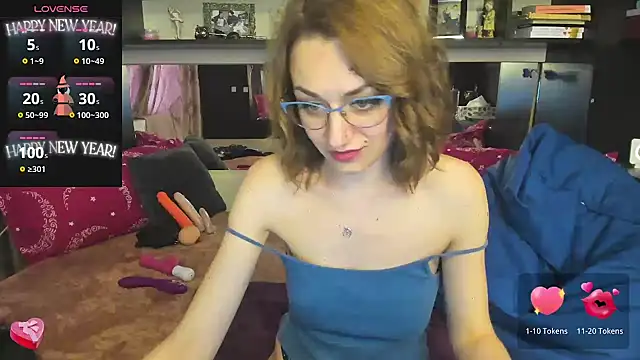 FoxyDom699 online show from 03/17/25, 09:22