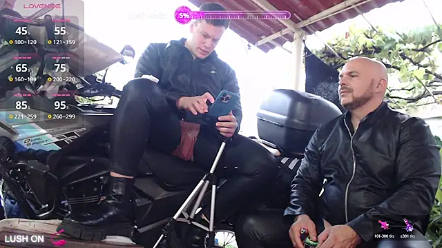 simon and david online show from 11/05/25, 10:10