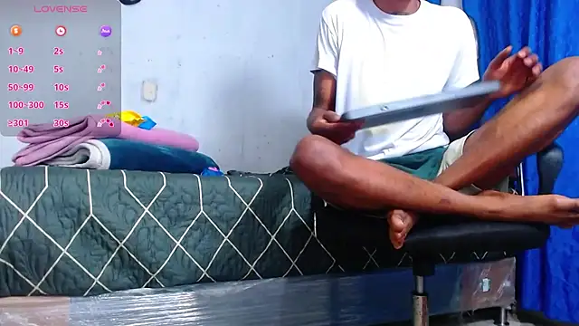 Snapshot of kilian_xx chatting on 01/19/26, 09:13 kilian xx online show from 01/19/26, 09:13