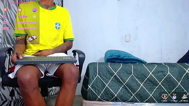 Snapshot of kilian_xx chatting on 02/03/26, 04:32 kilian xx online show from 02/03/26, 04:32