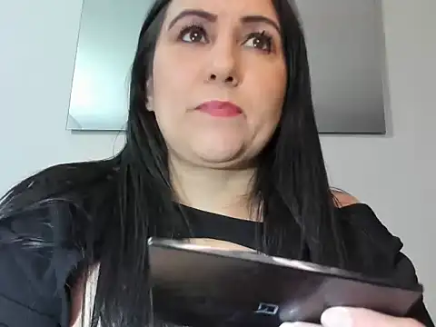 foxy-porn1 online show from 12/01/25, 08:14