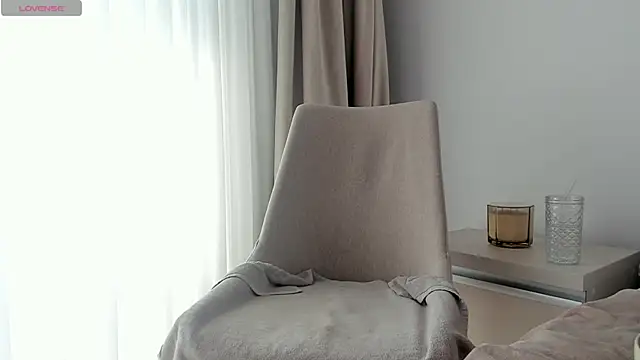 Snapshot of VickyStonee chatting on 05/03/26, 08:42 VickyStonee online show from 05/03/26, 08:42