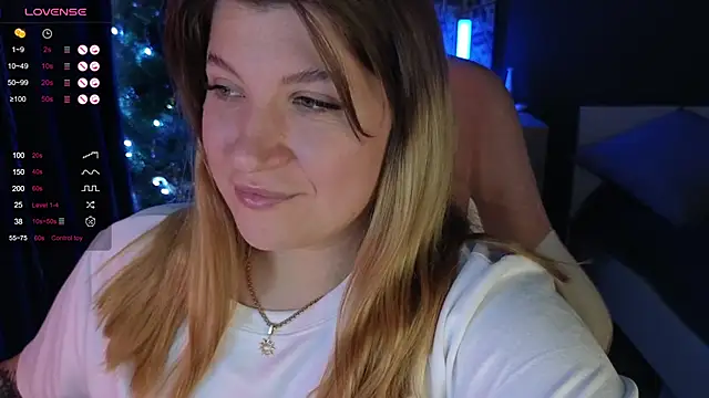 Snapshot of Fairy__Sofia chatting on 12/19/24, 08:13 Fairy Sofia online show from 12/19/24, 08:13