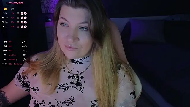 Snapshot of Fairy__Sofia chatting on 01/15/25, 08:20 Fairy Sofia online show from 01/15/25, 08:20