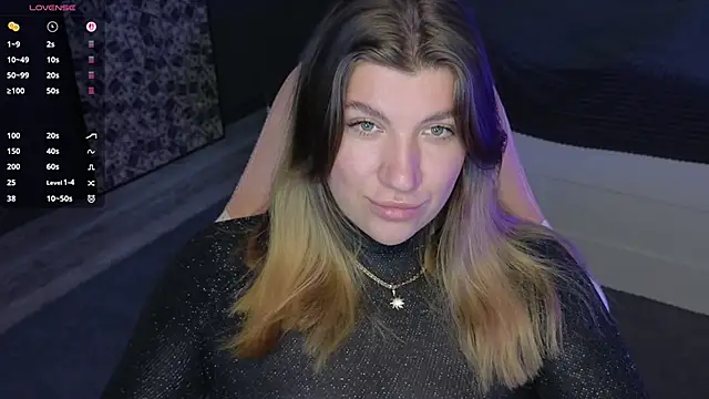 Snapshot of Fairy__Sofia chatting on 02/19/25, 08:33 Fairy Sofia online show from 02/19/25, 08:33