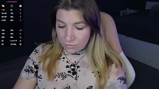 Snapshot of Fairy__Sofia chatting on 02/21/25, 08:40 Fairy Sofia online show from 02/21/25, 08:40