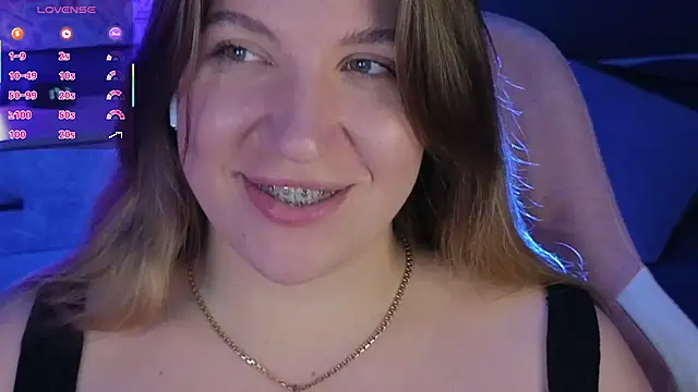 Snapshot of Fairy__Sofia chatting on 03/18/25, 02:37 Fairy Sofia online show from 03/18/25, 02:37