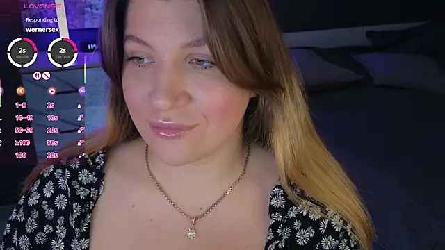 Snapshot of Fairy__Sofia chatting on 03/20/25, 08:42 Fairy Sofia online show from 03/20/25, 08:42