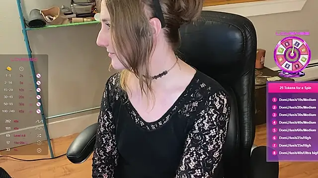 luluvaladon online show from 02/04/25, 03:44